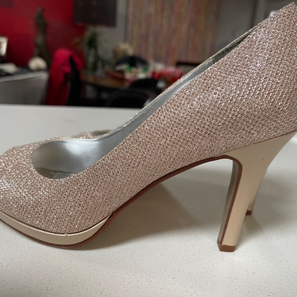 Party Shoes Size 8.5 - Picture 3 of 5